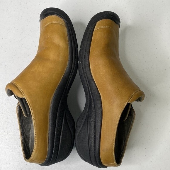 Keen Leather Kaci Slip-On Slide Winter Clogs Shoe Camping Outdoor All-Season - Picture 13 of 15